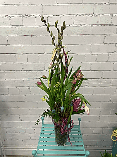 Living Vase Luxury Product Image